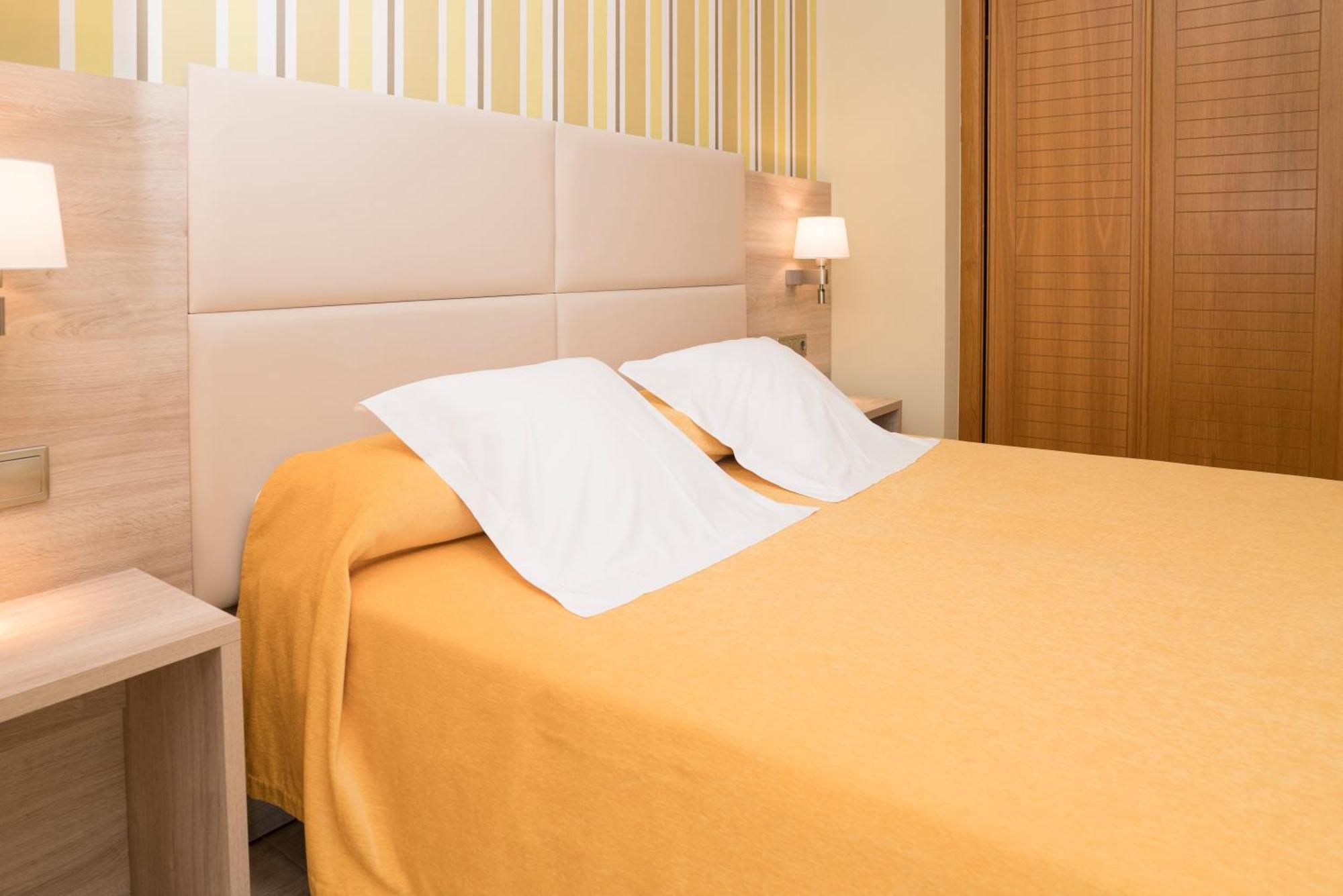 Apartamentos Atlantico Resort Montalvo Bagian luar foto